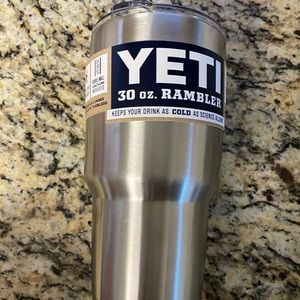 2 30oz Yeti Rambler